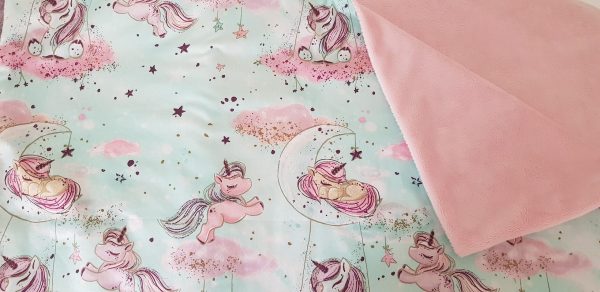 Unicorns on mint with pink velvet blanket 1